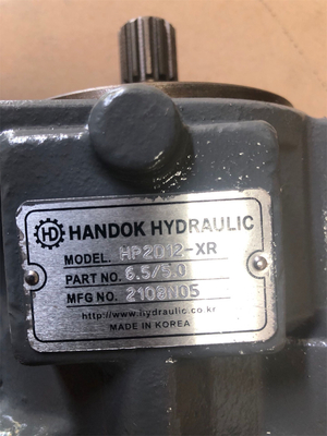 Pompe hydraulique Handok de Main Pump AP2D12LV3RS7-945-0 de l'excavatrice BOB428