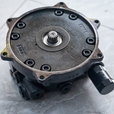Pièce de rechange pour excavatrice Belparts PC56-7 PC56, dispositif de moteur d'orientation 201-26-00140 22H-60-13220