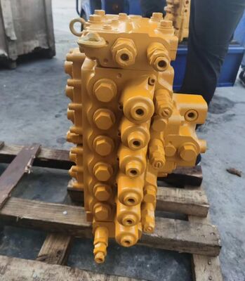 PC200-6 soupape de commande principale hydraulique pour pièces de rechange de pelleteuses Komatsu 72-347-13502 soupape de commande principale OEM