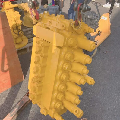 Ensemble de valve de commande principale hydraulique PC300-6 PC400-6 pour pièces de rechange d'excavatrice Komatsu 723-47-16103 723-47-16102 723-47-16101 Valve de commande principale
