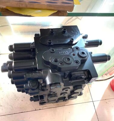 Vanne de commande principale hydraulique SK200-6E pour pièces de rechange d'excavatrice Kobelco YN30V00079F1 YN30V00079F2 KMX15YD YN30V00025F1 Vanne de commande principale OEM