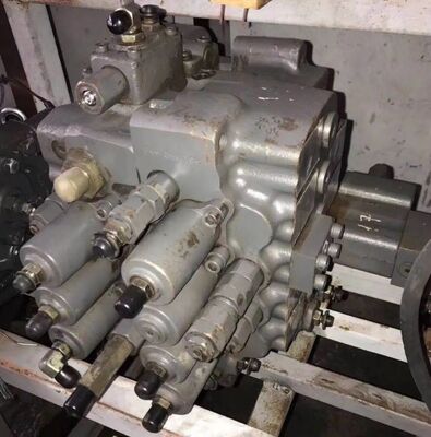 EC140B Ventilateur de commande hydraulique pour pièces de rechange de pelleteuses UX22-151 VOE 14514858 Distributeur Après-vente