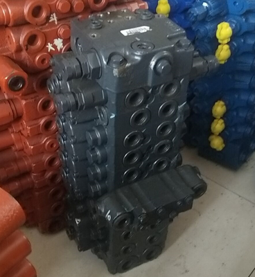 PC45MR-8 soupape de commande hydraulique pour pièces détachées de pelleteuse Komatsu 723-19-11503 Distributeur OEM