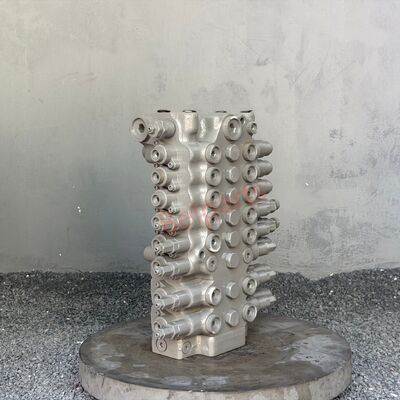Soupape de distribution hydraulique d'excavatrice de soupape de commande principale LG908 IB18-8027 pour les pièces de rechange d'excavatrice Belparts