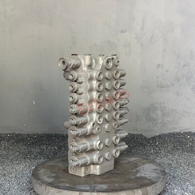 Soupape de distribution hydraulique d'excavatrice de soupape de commande principale LG908 IB18-8027 pour les pièces de rechange d'excavatrice Belparts