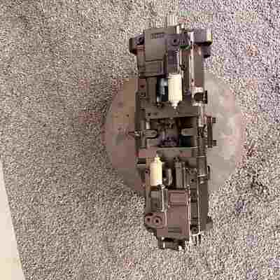 K7V125DTP-OE09-14T SY245 Pompe hydraulique principale pour excavatrice Pompes à piston Machines de construction Pièces détachées pièces de cloche