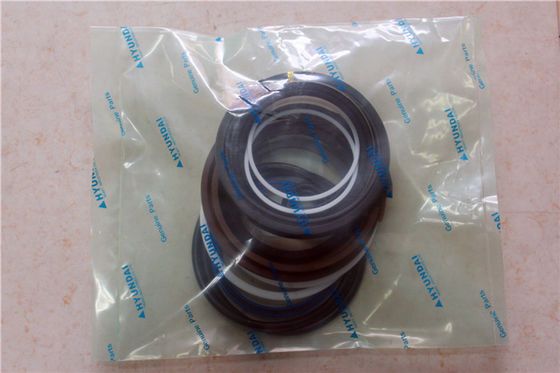 Excavatrice Spare Parts du kit R140-7 R140LC-7 R140W-7 de joint de cylindre de boom de Hyundai 31Y1-18170